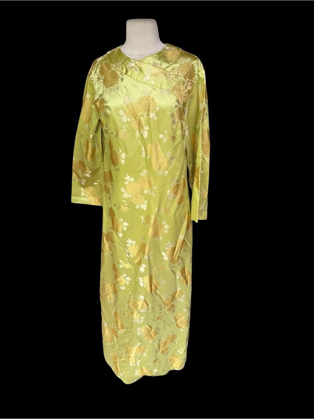 1970s Heavyweight Floral Metallic Silk Blend Brocade Chenongsam-Style Maxi Dress